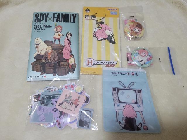 �X�p�C�t�@�~���[�@����ғ��T ����G�t���[�N�V�[��100���Z�b�g�@ �ʃo�b�W  �� �A�j��/�R�~�b�N/�L�����N�^�[�� 