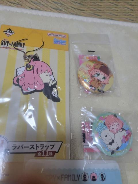 �X�p�C�t�@�~���[�@����ғ��T ����G�t���[�N�V�[��100���Z�b�g�@ �ʃo�b�W �� �A�j��/�R�~�b�N/�L�����N�^�[�� 