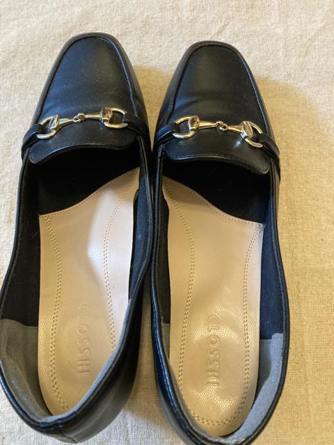 L黒ビットパンプス < 女性ファッション  L黒ビットパンプス < 女性ファッションの