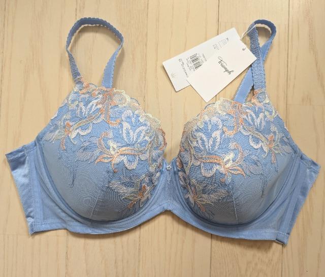 F85★トリンプ★ストーリー★ブラジャー★新品★送料無料 < 女性ファッション  F85★トリンプ★ストーリー★ブラジャー★新品★送料無料  < 女性ファッションの