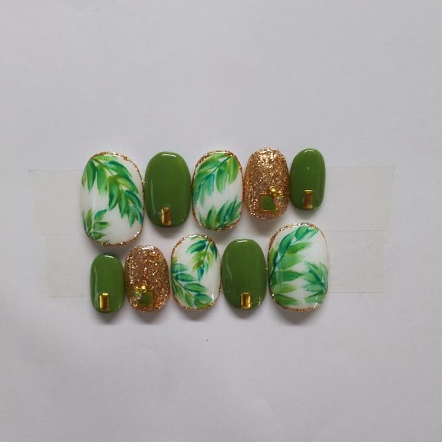 LBNYLA☆Bショートオーバル♪ボタニカルペイント.カーキ.ゴールドラメグリッター < 香水/コスメ/ネイル LBNYLA☆Bショートオーバル♪ボタニカルペイント.カーキ.ゴールドラメグリッター < 香水/コスメ/ネイルの