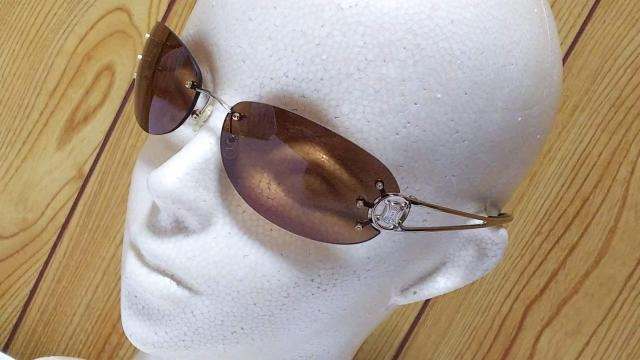 K A CELINEZ[k }J_S ^t[TOX n VCj[S[hA[ev yʃACEFA  uh 