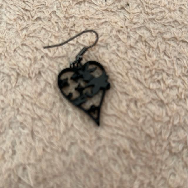 送料無料 ピアス < 女性アクセサリー/時計  送料無料 ピアス < 女性アクセサリー/時計の