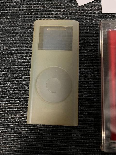 Apple  iPod  nano  Ɠd/AV 