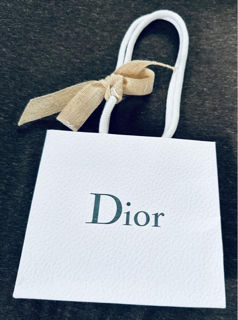Dior ディオール ミニショッパー 紙袋 ホワイト 白 リボン付き < ブランド  Dior ディオール ミニショッパー 紙袋 ホワイト 白 リボン付き < ブランドの