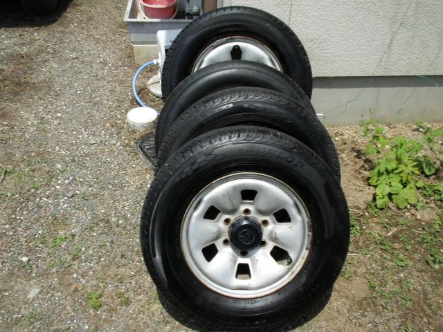 需要多大激安テッちんホイル&一流メーカータイヤ4本セットハイエースに最適サイズ < 自動車/バイク 需要多大激安テッちんホイル&一流メーカータイヤ4本セットハイエースに最適サイズ < 自動車/バイク