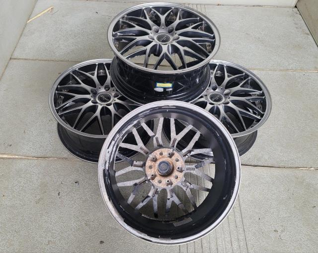 Warwic ワーウィック メッシュホイール18インチ7.5J+42 PCD114.3 5穴ホイールのみ4本セットアルファード ヴ < 自動車/バイク Warwic ワーウィック メッシュホイール18インチ7.5J+42 PCD114.3 5穴ホイールのみ4本セットアルファード ヴ < 自動車/バイク