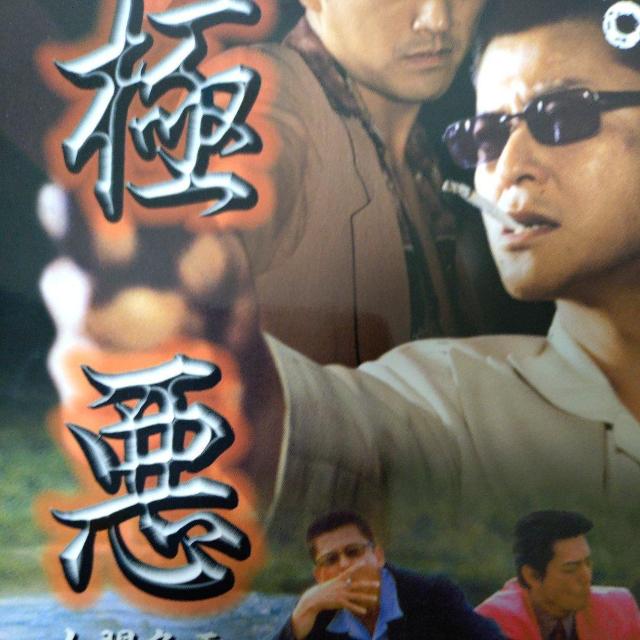 ����DVD�@�Ɉ� �� CD/DVD/�r�f�I�� 