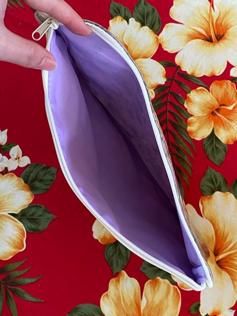 新品未使用☆アクシーズ☆フラットポーチ☆白×パープル☆ < ブランド 新品未使用☆アクシーズ☆フラットポーチ☆白×パープル☆ < ブランドの