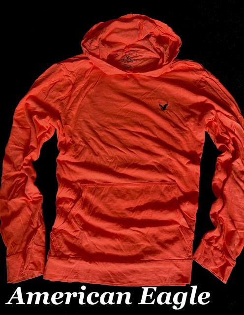 【American Eagle】アメリカンイーグル Vintage Washed フード付き長袖Tシャツ US−L(XL)ロンT < ブランド 【American Eagle】アメリカンイーグル Vintage Washed フード付き長袖Tシャツ US−L(XL)ロンT < ブランドの