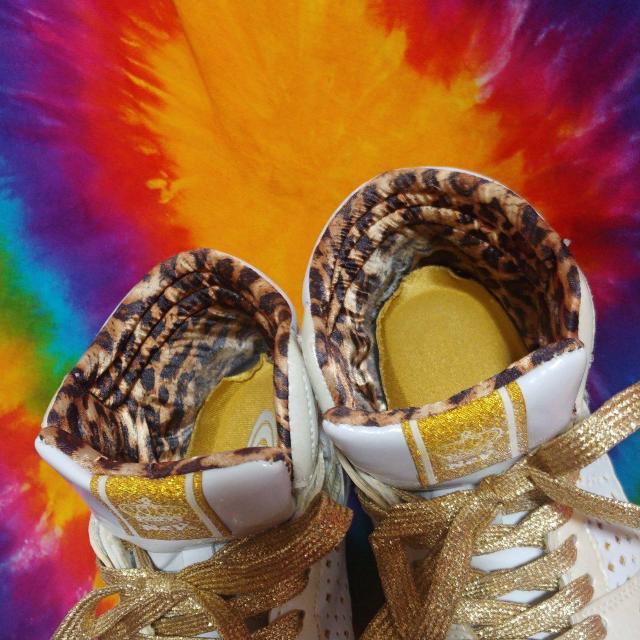 カッコ可愛いッ(*´艸`)豹柄内張り&ハイカットスニーカー□ヒョウ柄□ < 女性ファッション  カッコ可愛いッ(*´艸`)豹柄内張り&ハイカットスニーカー□ヒョウ柄□ < 女性ファッションの