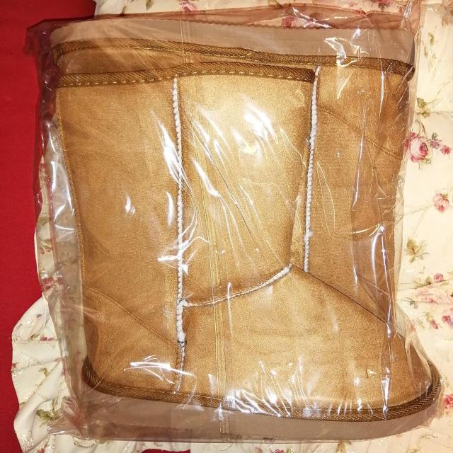 送料無料! )新品未使用未開封 ムートンミドルブーツ(キャメル) < 女性ファッション  送料無料! )新品未使用未開封 ムートンミドルブーツ(キャメル)  < 女性ファッションの