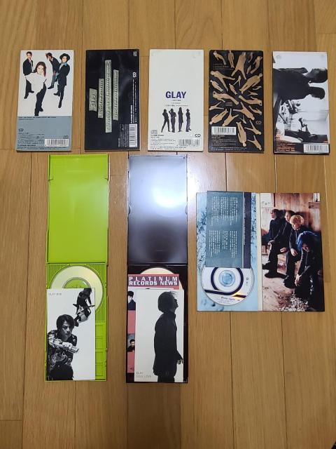 超レア!GLAY 8センチCD デビューシングルなど8セット < タレントグッズ 超レア!GLAY 8センチCD デビューシングルなど8セット < タレントグッズの