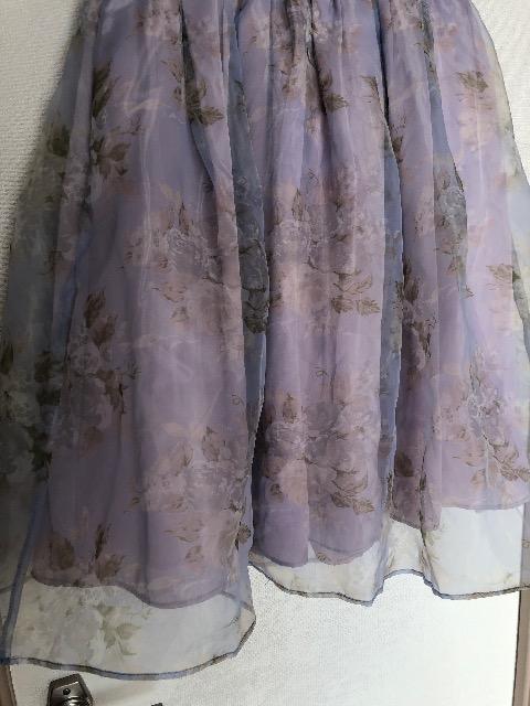 ダズリン dazzlin ブーケ花柄オーガンジースカート < ブランド  ダズリン dazzlin ブーケ花柄オーガンジースカート < ブランドの