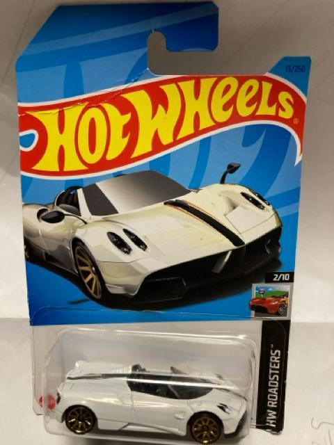ホットウィール・17パガーニ ウアイラ ロードスター白(他も出品中) < ホビー  ホットウィール・17パガーニ ウアイラ ロードスター白(他も出品中)  < ホビーの