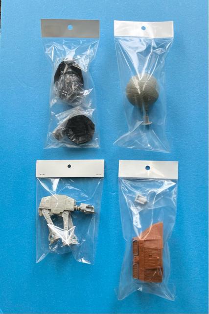 X^[EH[Y J ܂ 4 KFC P^bL[tCh`L AT-AT _[Xx[_[ fXX^[ ThN[[   Aj/R~bN/LN^[ 