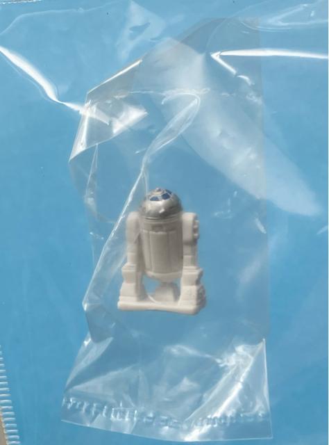 X^[EH[Y J ܂ 4 KFC P^bL[tCh`L AT-AT _[Xx[_[ fXX^[ ThN[[  Aj/R~bN/LN^[ 