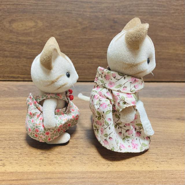 シルバニアファミリー シマネコ シマネコのお母さん シマネコの女の子 < おもちゃ シルバニアファミリー シマネコ シマネコのお母さん シマネコの女の子 < おもちゃの