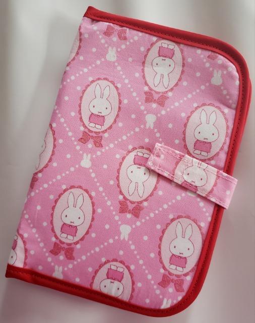 20 【超レア柄】母子手帳入れ【本日限定】(^o^) 通帳入れ お薬手帳入れ ハンドメイド < キッズ/ベビー  20 【超レア柄】母子手帳入れ【本日限定】(^o^) 通帳入れ お薬手帳入れ ハンドメイド  < キッズ/ベビーの