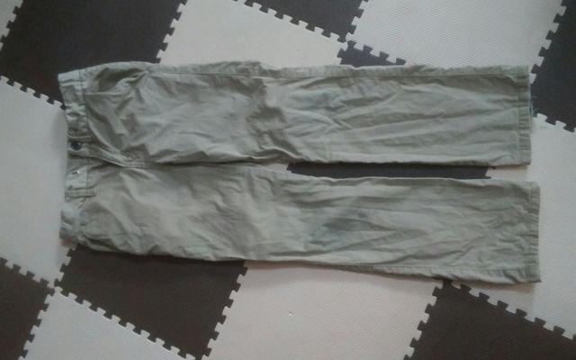 130 Gap Kids ベージュ 綿パン  < キッズ/ベビー  130 Gap Kids ベージュ 綿パン   < キッズ/ベビーの