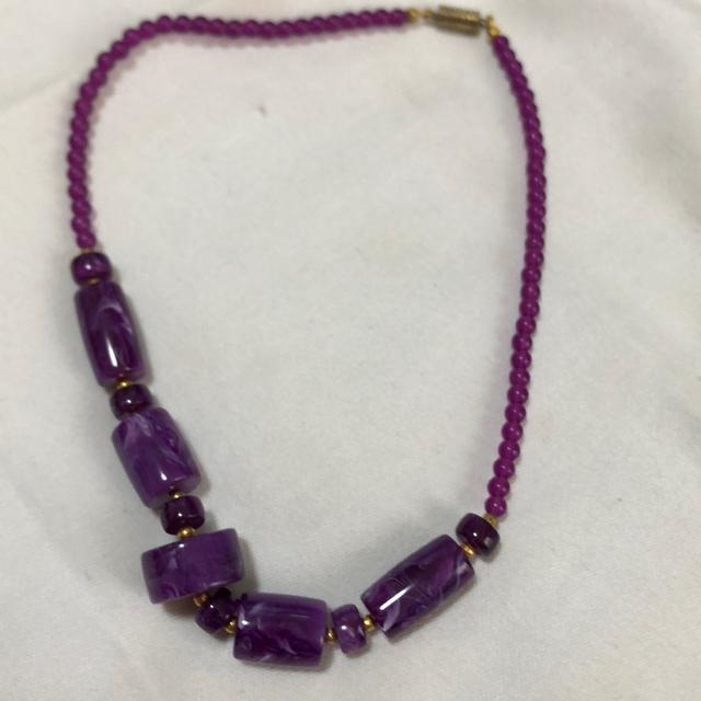 送料無料 紫ガラスネックレス 38センチ < 女性アクセサリー/時計  送料無料 紫ガラスネックレス 38センチ < 女性アクセサリー/時計の