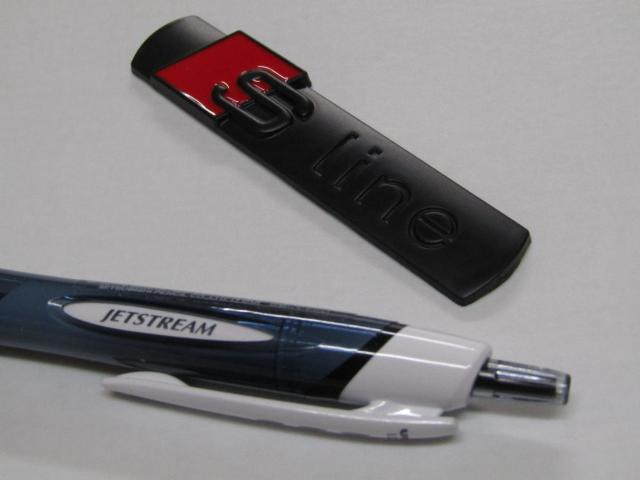 ● Audiアウディsport Sメタル製 RED/MAD BLACK マッドブラック仕様 エンブレム! < 自動車/バイク ● Audiアウディsport Sメタル製 RED/MAD BLACK マッドブラック仕様 エンブレム! < 自動車/バイク