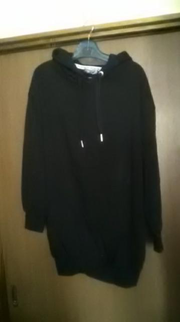 新品*PLAY BOY *パーカー < 女性ファッション  新品*PLAY BOY *パーカー < 女性ファッションの