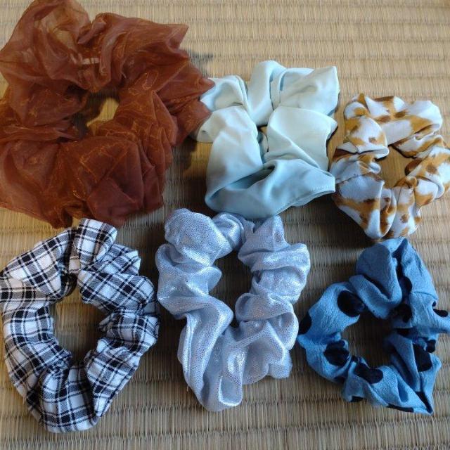 シュシュ色々6個セット < 女性アクセサリー/時計  シュシュ色々6個セット  < 女性アクセサリー/時計の
