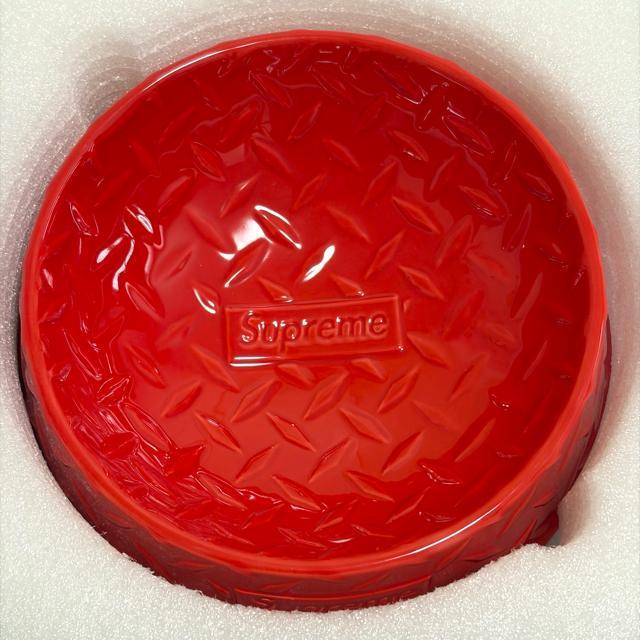 ygpzSupreme Diamond Plate Dog Bowl  ybg/|/| 