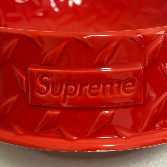 ygpzSupreme Diamond Plate Dog Bowl  ybg/|/| 
