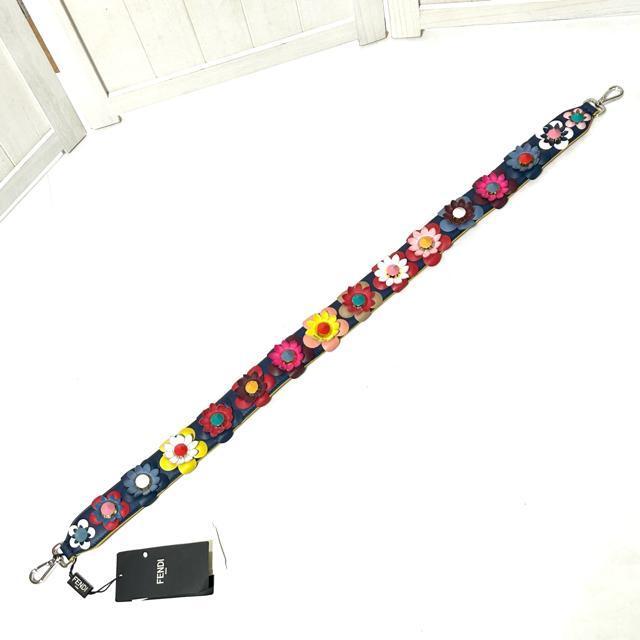 ���g�p�i FENDI �V�����_�[ �X�g���b�v���[ �t�����[���`�[�t 90cm  �� �u�����h�� 