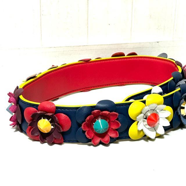 ���g�p�i FENDI �V�����_�[ �X�g���b�v���[ �t�����[���`�[�t 90cm �� �u�����h�� 