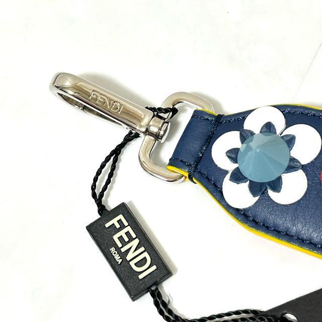 ���g�p�i FENDI �V�����_�[ �X�g���b�v���[ �t�����[���`�[�t 90cm �� �u�����h�� 