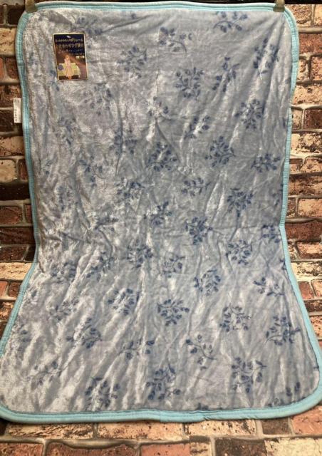 送料無料!訳あり限定価格!暖か・中綿入り2枚合わせひざ掛け(柄入り)1枚 < インテリア/ライフ  送料無料!訳あり限定価格!暖か・中綿入り2枚合わせひざ掛け(柄入り)1枚 < インテリア/ライフの