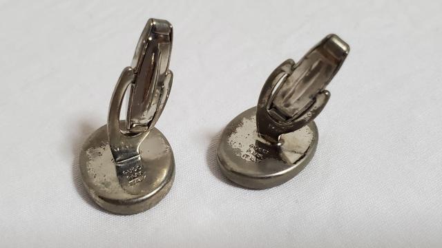 正規レア グッチ アンティーク インターロッキング GGロゴ アイコンエンブレムカフス mixカラー ラウンドボタン カフリンクス < ブランド  正規レア グッチ アンティーク インターロッキング GGロゴ アイコンエンブレムカフス mixカラー ラウンドボタン カフリンクス < ブランドの