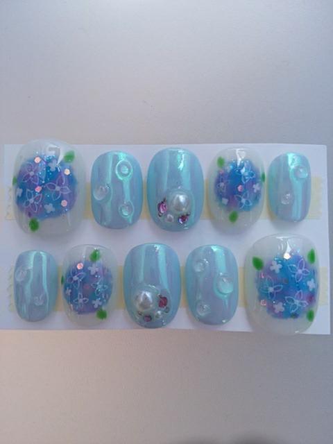 売り切りsale☆ジェルネイル.紫陽花&水滴.梅雨.ショート < 香水/コスメ/ネイル 売り切りsale☆ジェルネイル.紫陽花&水滴.梅雨.ショート < 香水/コスメ/ネイルの