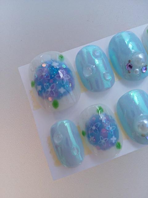 売り切りsale☆ジェルネイル.紫陽花&水滴.梅雨.ショート < 香水/コスメ/ネイル 売り切りsale☆ジェルネイル.紫陽花&水滴.梅雨.ショート < 香水/コスメ/ネイルの