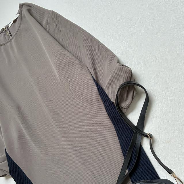 ◆美品◆switch◆バイカラー膝丈ワンピース◆ストレッチ素材◆カーキ◆綺麗め < 女性ファッション  ◆美品◆switch◆バイカラー膝丈ワンピース◆ストレッチ素材◆カーキ◆綺麗め < 女性ファッションの