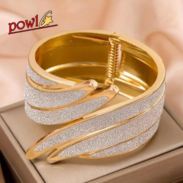 ɂȂfUCeBt@j[̂悤ȑ݊Vg̗GWF̉H͋M܂JtXuXbgnhWG[  ANZT[/v 