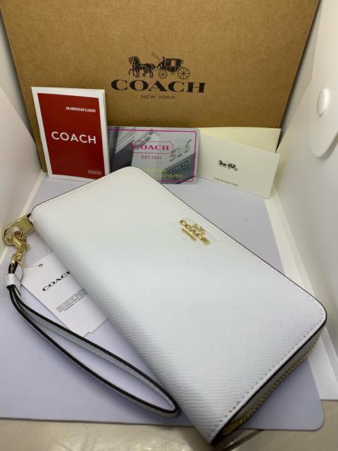 COACH  R[`  C3441  z  Xgbvt@IMCHK  zCg  uh 