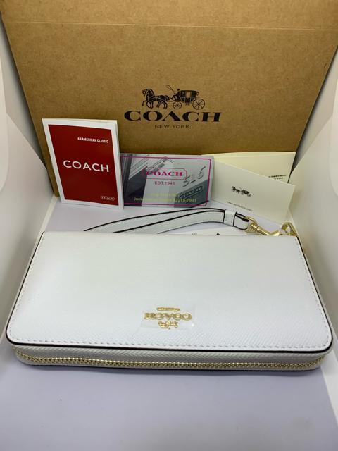 COACH  R[`  C3441  z  Xgbvt@IMCHK  zCg  uh 
