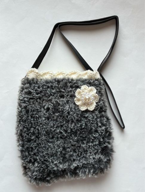 �n���h���C�h�@�|�V�F�b�g�@�ӂ�ӂ탂�R���R�@�u���b�N �� �����t�@�b�V������ 