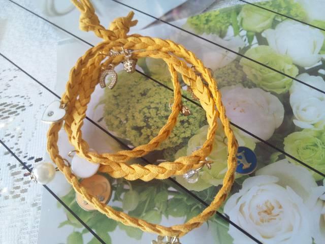 セレブ愛用 チャンルブレス < 女性アクセサリー/時計  セレブ愛用 チャンルブレス < 女性アクセサリー/時計の