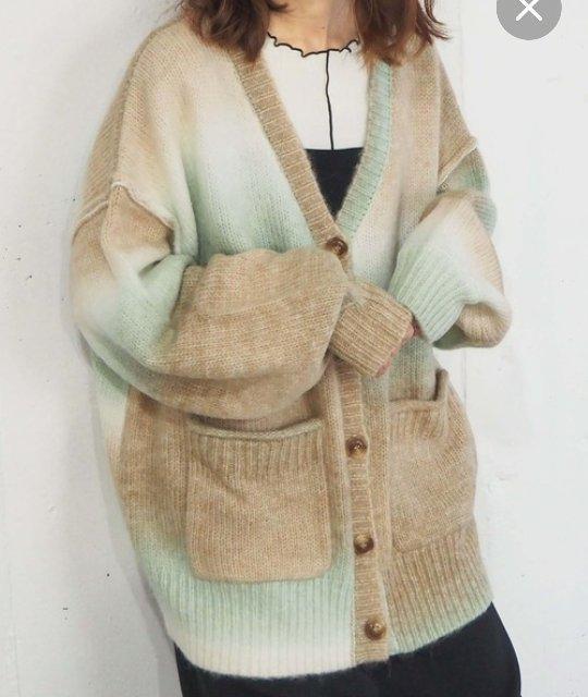 tiptop フリーサイズ グラデーションカラー ルーズニットカーディガン グリーン系 ゆったりニット Vネックニット < 女性ファッション  tiptop フリーサイズ グラデーションカラー ルーズニットカーディガン グリーン系 ゆったりニット Vネックニット < 女性ファッションの