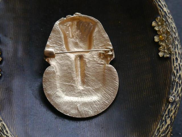 新品アンティーク調エジプト ファラオ ツタンカーメン ブローチ 古代  < 女性アクセサリー/時計  新品アンティーク調エジプト ファラオ ツタンカーメン ブローチ 古代  < 女性アクセサリー/時計の