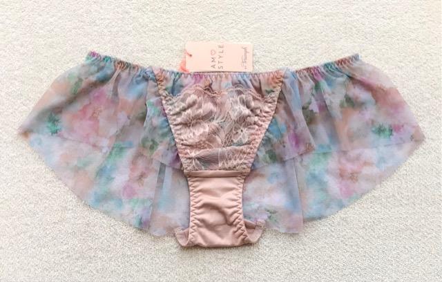 Triumph AMOSTYLE ショーツ Mサイズ ヒップハング 2枚セット < 女性ファッション  Triumph AMOSTYLE ショーツ Mサイズ ヒップハング 2枚セット < 女性ファッションの