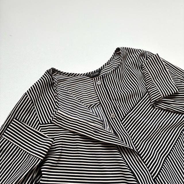 ◆美品◆アーバンリサーチ◆ストライプ長袖ブラウス◆比翼前開き◆黒×ベージュ◆F < ブランド  ◆美品◆アーバンリサーチ◆ストライプ長袖ブラウス◆比翼前開き◆黒×ベージュ◆F < ブランドの