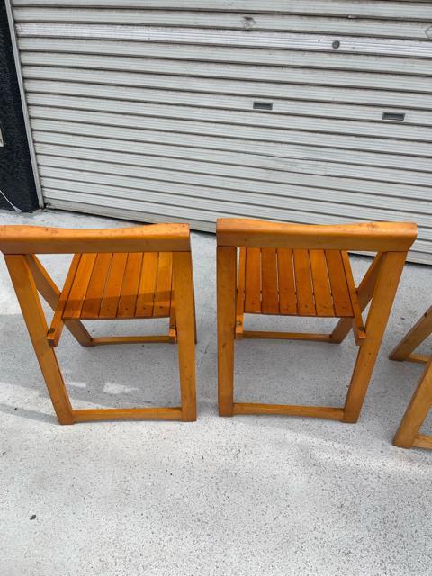 ルーマニア製 折りたたみ椅子A フォールディングチェア 折り畳み ビンテージ < インテリア/ライフ  ルーマニア製 折りたたみ椅子A フォールディングチェア 折り畳み ビンテージ < インテリア/ライフの