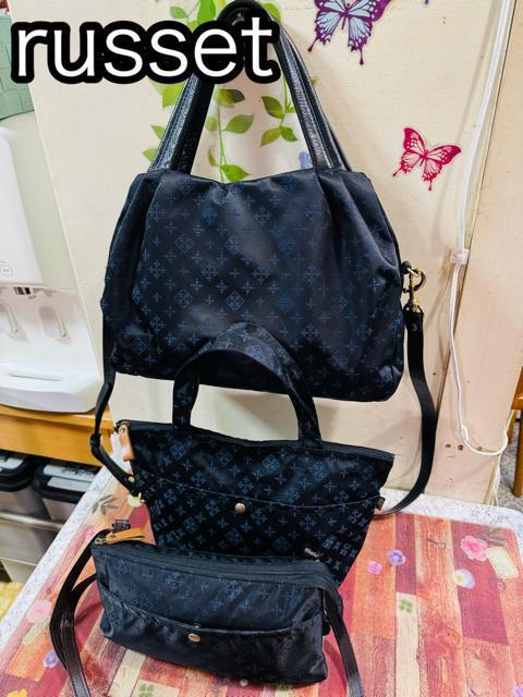 感謝を込めて★russet極美品3点セット★2wayショルダー・トート・サコッシュ★ブラック/ネイビー★2000円スタート < ブランド 感謝を込めて★russet極美品3点セット★2wayショルダー・トート・サコッシュ★ブラック/ネイビー★2000円スタート < ブランドの