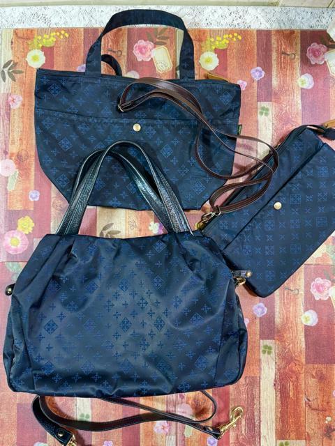 感謝を込めて★russet極美品3点セット★2wayショルダー・トート・サコッシュ★ブラック/ネイビー★2000円スタート < ブランド 感謝を込めて★russet極美品3点セット★2wayショルダー・トート・サコッシュ★ブラック/ネイビー★2000円スタート < ブランドの